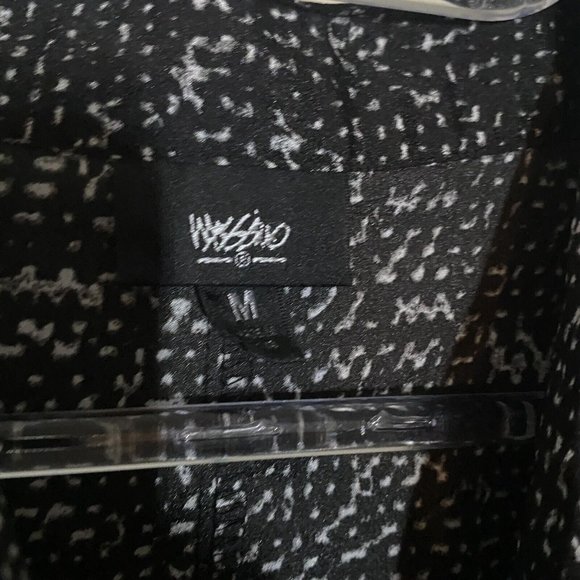 Mossimo Sleeveless Blouse M Black White Abstract Print Cowl Drape Neckline - Picture 3 of 9